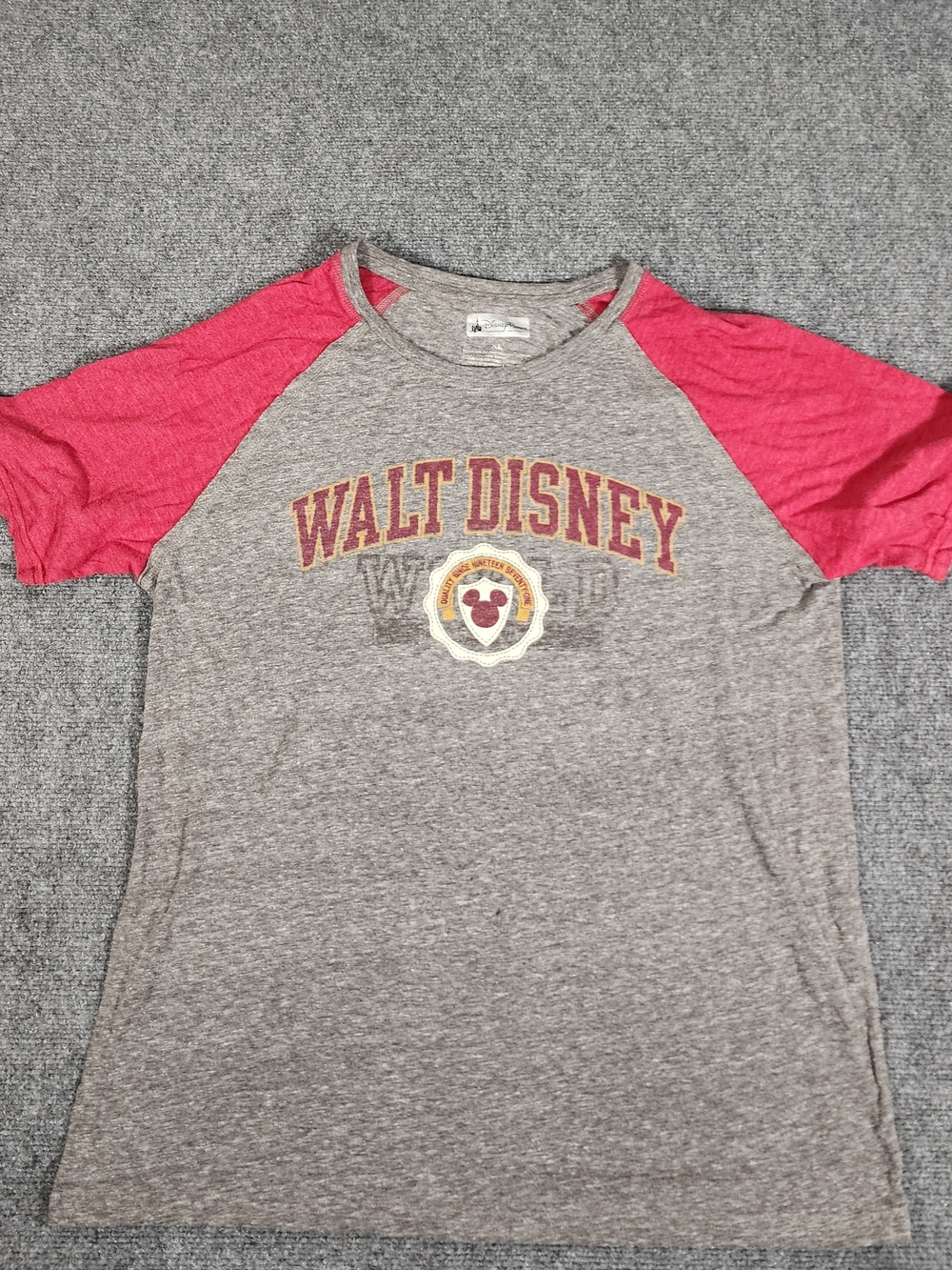 Disney Parks Disney Mickey Mouse Walt Disney World T-Shirt XL Gray Red